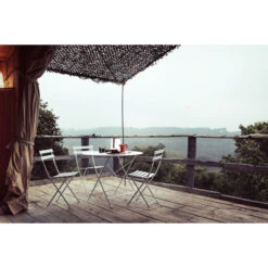 Chaise De Jardin Pliante FERMOB Bistro Métal - Gris Orage 7 Chaise De Jardin Pliante FERMOB Bistro Métal - Gris Orage -Fatboy Boutique 010126 chaise jardin pliante fermob bistro metal gris orage ambiance