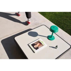 Lampe Fatboy Bellboy - Vert Jungle -Fatboy Boutique 105831 lampe fatboy bellboy vert jungle ambiance 3