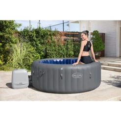Spa Gonflable Bestway Lay-Z Spa Santorini 21 Spa Gonflable Bestway Lay-Z Spa Santorini -Fatboy Boutique 60075 spa gonflable bestway lay z spa santorini ambiance 2