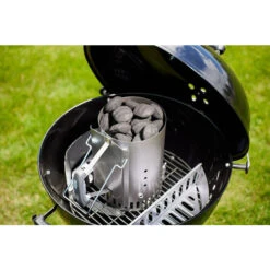 Briquettes De Noix De Coco Weber - 4 Kg -Fatboy Boutique briquettes noix coco weber cheminee 1