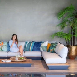 Coussin Décoration MADISON Triangle Green -Fatboy Boutique coussin deco triangle vert madison