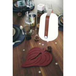 Lampe Nomade FERMOB Balad H 25 Cm - Ocre Rouge -Fatboy Boutique lampe balad 25 ocre rouge ambiance table min