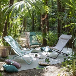 Chaise Longue LAFUMA Maxi Transat Plus - Bleu 10 Chaise Longue LAFUMA Maxi Transat Plus - Bleu -Fatboy Boutique lfm2926 9258 chaise longue lafuma maxi transat plus bleu ambiance 2