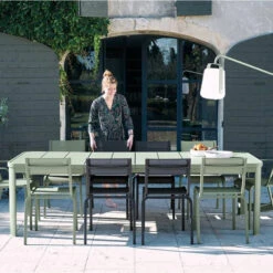 Table De Jardin 10 Personnes Avec 2 Rallonges FERMOB Oléron 155 / 255 X 100 Cm - Romarin -Fatboy Boutique oleron cactus maillane book2020 sebastien erome 8 min 1 7