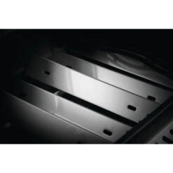 Barbecue à Gaz Napoleon Rogue 425 + Réchaud + Rôtissoire Incluse -Fatboy Boutique rb425rsbpk 1 fr a barbecue gaz napoleon rogue 425 rechaud rotissoire caches