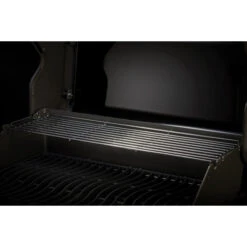 Barbecue à Gaz Napoleon Rogue 425 + Réchaud + Rôtissoire Incluse -Fatboy Boutique rb425rsbpk 1 fr a barbecue gaz napoleon rogue 425 rechaud rotissoire grille supp