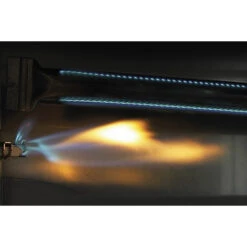 Barbecue à Gaz Napoleon Rogue 425 + Réchaud + Rôtissoire Incluse -Fatboy Boutique rb425rsbpk 1 fr a barbecue gaz napoleon rogue 425 rechaud rotissoire jetfire 1